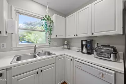 305 McGregor Drive #Unit B, Chapel Hill, NC 27514 - Photo 3