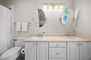 305 McGregor Dr, Chapel Hill, NC 27514 - Photo 15