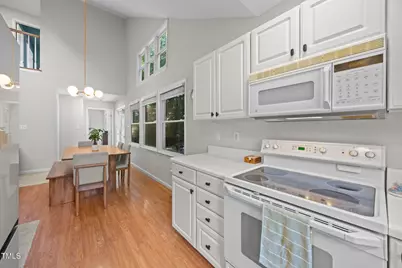 305 McGregor Drive #Unit B, Chapel Hill, NC 27514 - Photo 9