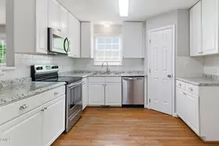 4809 Royal Troon Dr, Raleigh, NC 27604 - Photo 11