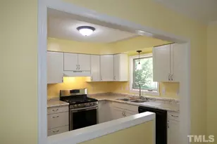 1515 E Franklin St, Chapel Hill, NC 27514 - Photo 9