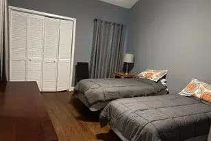 23 Bloomsbury Ct, Chapel Hill, NC 27517 - Photo 15