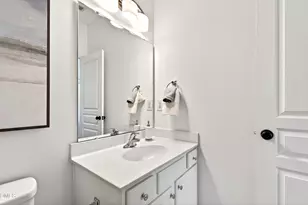 5415 Crescentview Pkwy, Raleigh, NC 27606 - Photo 19