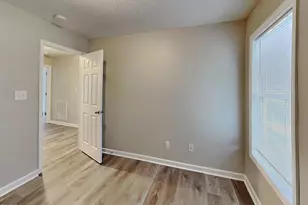 701 Avondale Dr, Clayton, NC 27520 - Photo 9