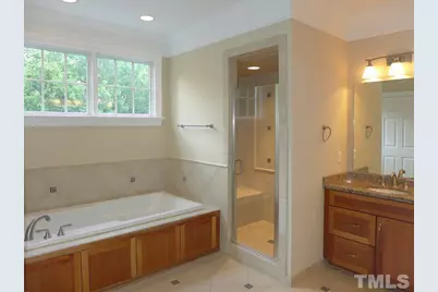 413 W Barbee Chapel Road, Chapel Hill, NC 27517 - Photo 17