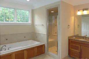 413 W Barbee Chapel Rd, Chapel Hill, NC 27517 - Photo 17