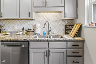 6467 New Market Way, Raleigh, NC 27615 - Photo 5