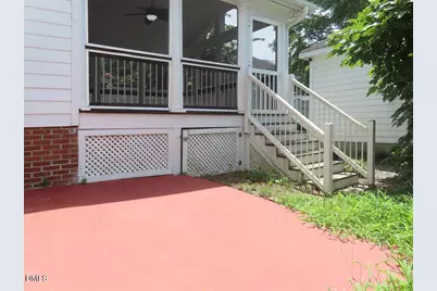 111 Tharrington Drive, Chapel Hill, NC 27516 - Photo 21