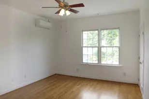 111 Tharrington Dr, Chapel Hill, NC 27516 - Photo 15