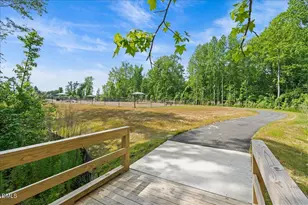 902 Kensley Grv Ln, Fuquay-Varina, NC 27526 - Photo 25