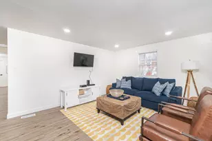 412 1st St, Apex, NC 27502 - Photo 3