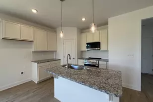 156 Longfield Ct, Dunn, NC 28334 - Photo 3