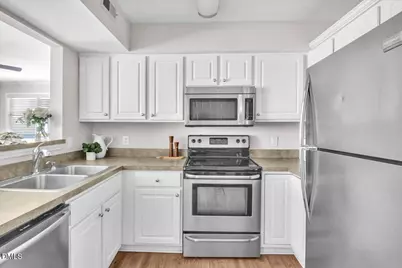 1201 Westview Lane #305, Raleigh, NC 27605 - Photo 11