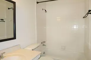 802 Oak Tree Dr, Chapel Hill, NC 27517 - Photo 9