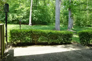 802 Oak Tree Dr, Chapel Hill, NC 27517 - Photo 11