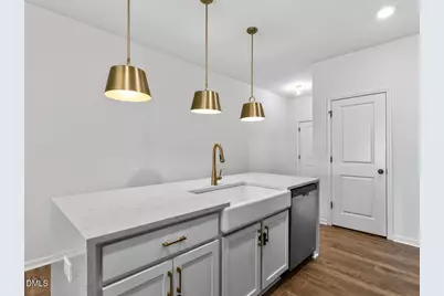 38 N District Avenue, Clayton, NC 27527 - Photo 9