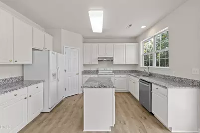 402 Sherwood Forest Place, Cary, NC 27519 - Photo 25