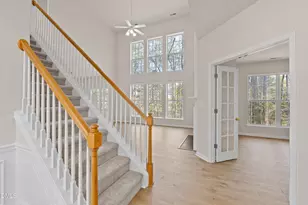 402 Sherwood Forest Pl, Cary, NC 27519 - Photo 17