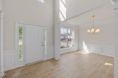 402 Sherwood Forest Place, Cary, NC 27519 - Photo 5