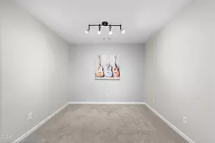 120 Point Comfort Ln, Cary, NC 27519 - Photo 21