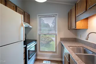 4A Baytree Ct, Durham, NC 27705 - Photo 7