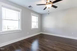 641 N O'Neil St, Clayton, NC 27520 - Photo 3