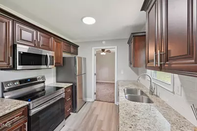 2809 Coronada Parkway, Fayetteville, NC 28312 - Photo 11