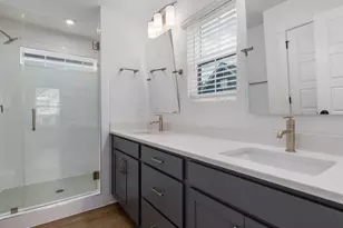 257 Asher Hls Ct, Raleigh, NC 27601 - Photo 9