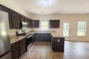 3705 Chancellorsville Ct, Raleigh, NC 27610 - Photo 15