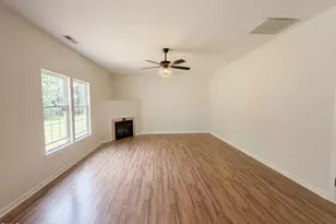 3705 Chancellorsville Ct, Raleigh, NC 27610 - Photo 3