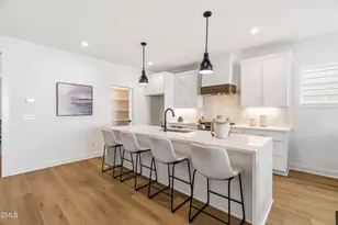 728 Powell Dr, Raleigh, NC 27606 - Photo 19