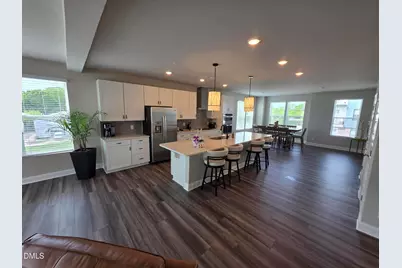 1250 Coach Station Alley #201, Raleigh, NC 27601 - Photo 5