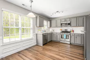 816 Hawthorn Ridge Dr, Whitsett, NC 27377 - Photo 21