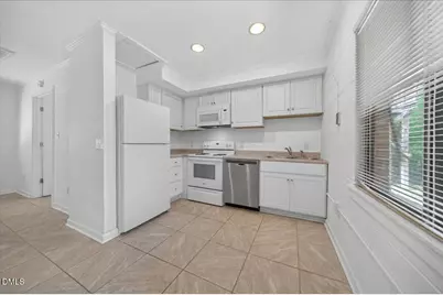 15 Shepherd Lane, Chapel Hill, NC 27514 - Photo 9