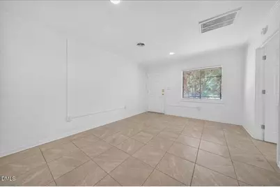 15 Shepherd Lane, Chapel Hill, NC 27514 - Photo 3