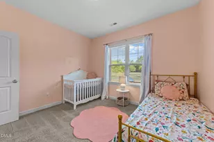 196 Watersedge Ln, Smithfield, NC 27577 - Photo 17