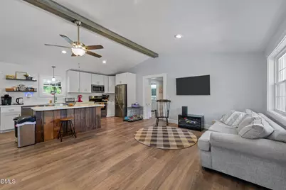 1066 S Third Street, Mebane, NC 27302 - Photo 5