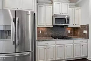 2005 Valleystone Dr, Cary, NC 27519 - Photo 19