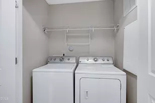 2005 Valleystone Dr, Cary, NC 27519 - Photo 33