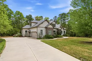 10004 Sandcreek Ct, Chapel Hill, NC 27517 - Photo 15