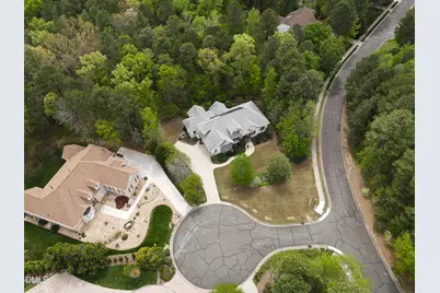 10004 Sandcreek Court, Chapel Hill, NC 27517 - Photo 65