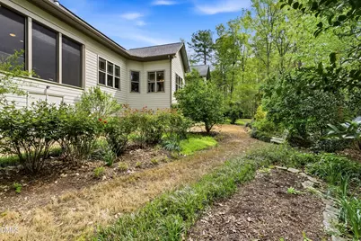 10004 Sandcreek Court, Chapel Hill, NC 27517 - Photo 63