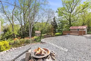 2323 Buckingham Rd, Burlington, NC 27217 - Photo 31