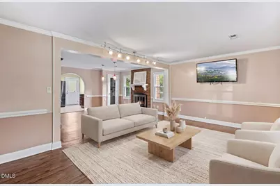 2323 Buckingham Road, Burlington, NC 27217 - Photo 9