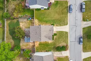 220 Purple Leaf Rd, Fuquay-Varina, NC 27526 - Photo 3