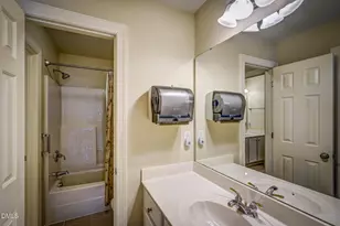 12212 Ashton Woods Ln, Raleigh, NC 27614 - Photo 31