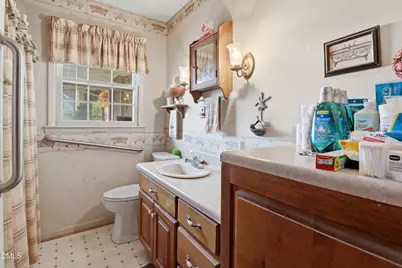 384 Lynch Road, Selma, NC 27576 - Photo 9