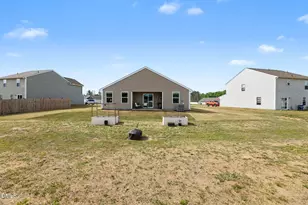 184 Royal Mdw Dr, Angier, NC 27501 - Photo 25