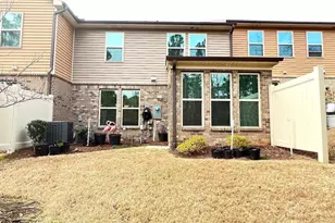 737 Lampwick Ln, Cary, NC 27513 - Photo 19