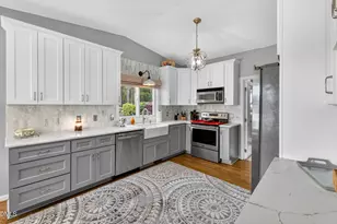 30 Ray Ave, Zebulon, NC 27597 - Photo 9